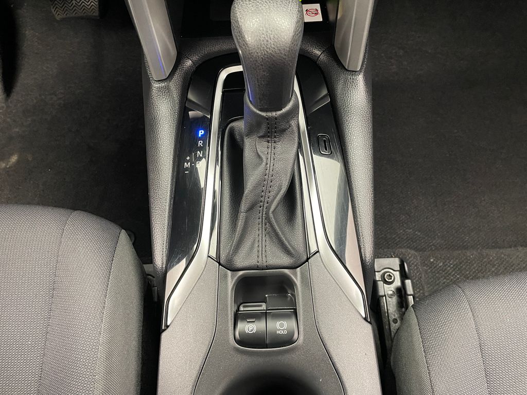 Thumbnail: 2023 Toyota Corolla Cross - 30