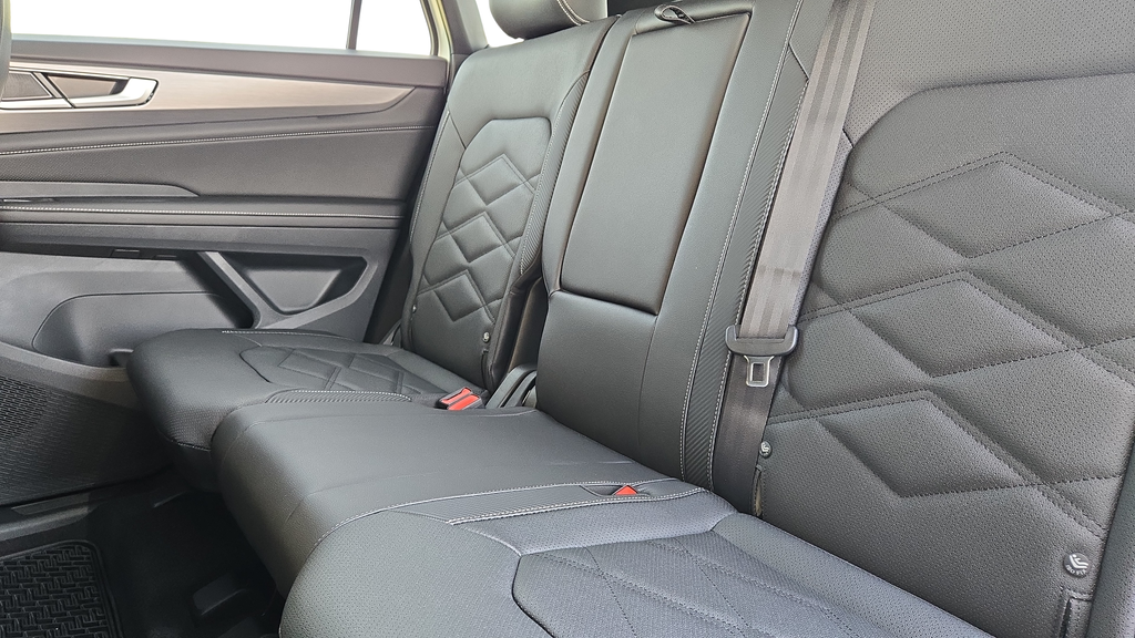 2026 Volkswagen Atlas Cross Sport