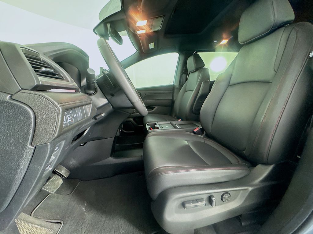 Used Car 2025 Honda Odyssey  Sport-l For Sale Under $40,000 In Austin, Texas