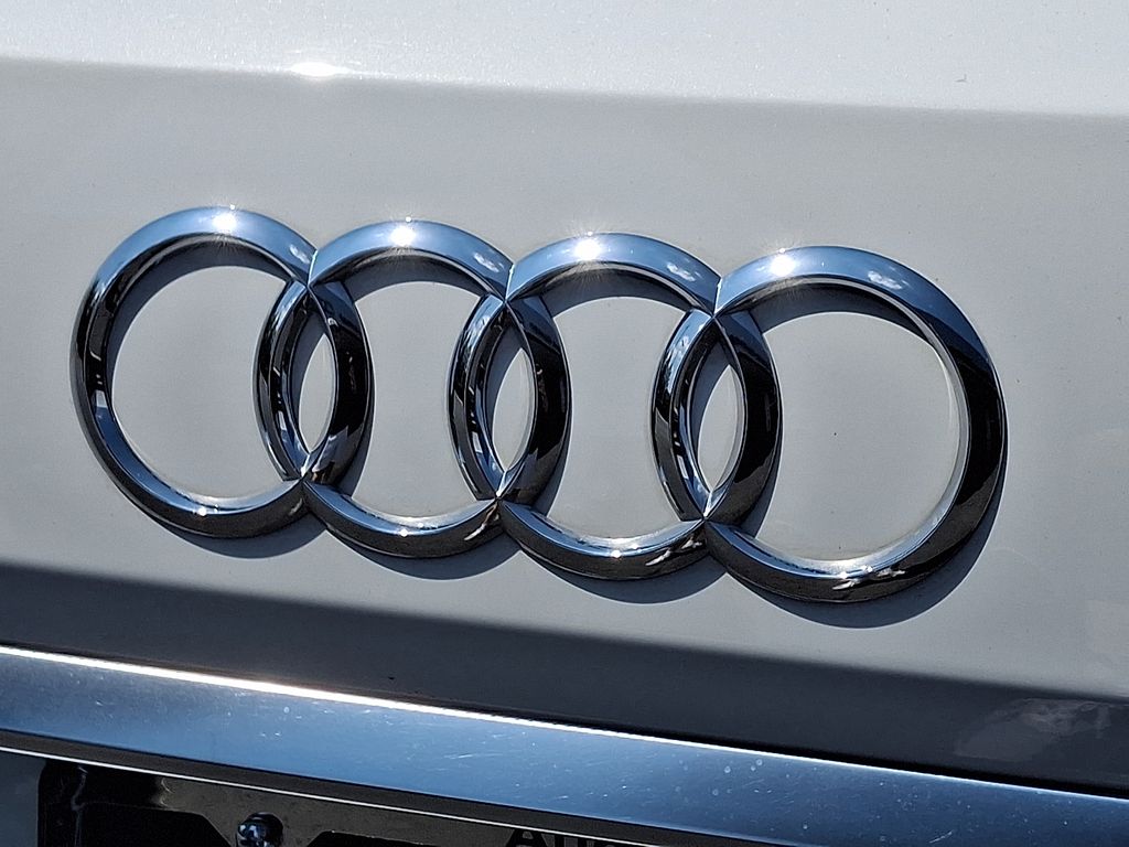 Thumbnail: 2023 Audi Q7 - 31