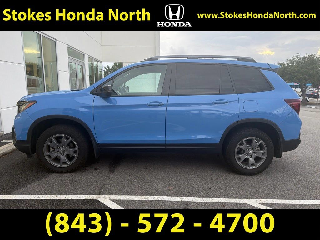 Used 2025 Honda Passport SUV