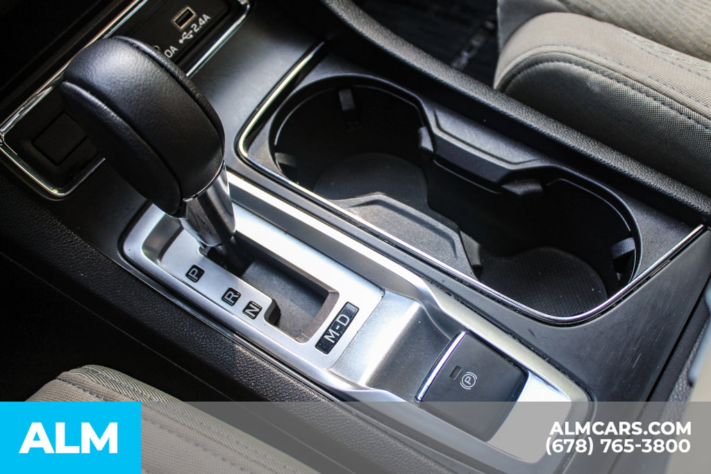 Used 2025 White Subaru Premium image 39