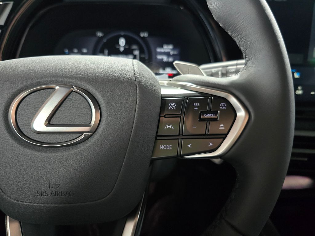 Thumbnail: 2026 Lexus RX - 17