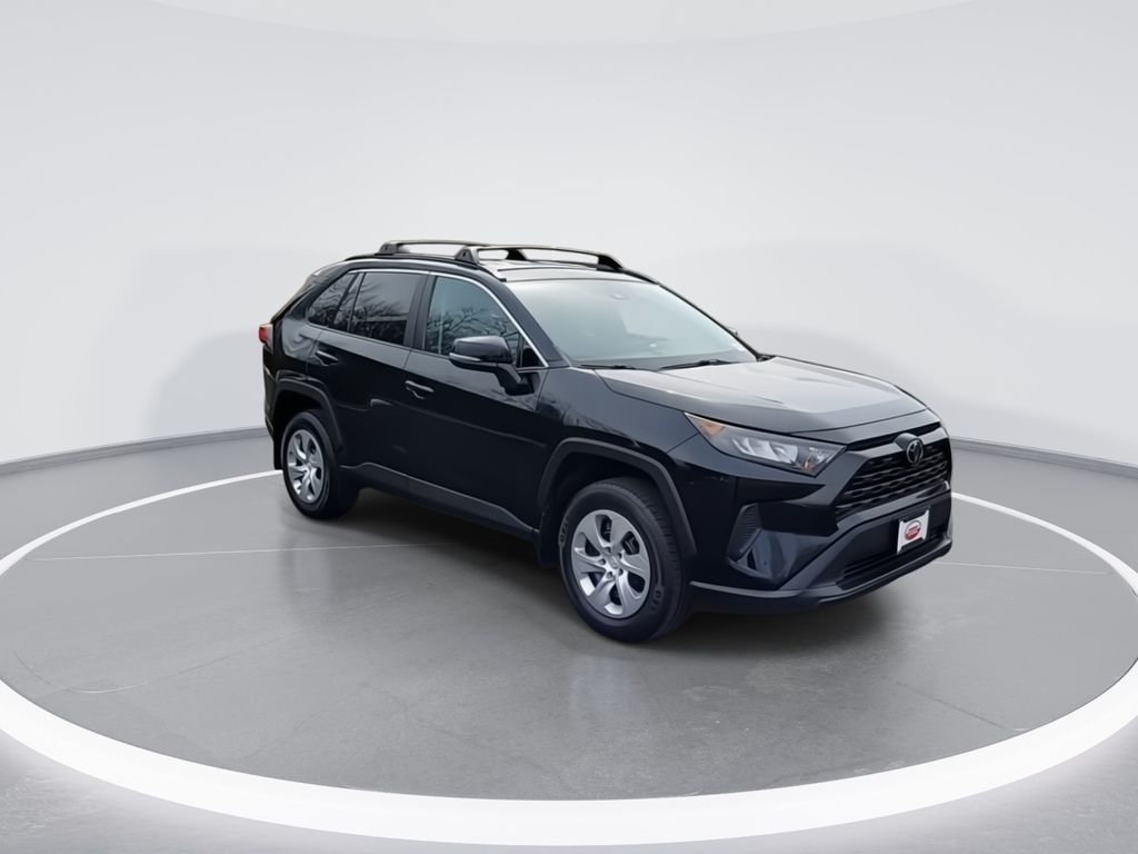 2019 Toyota RAV4 LE 2