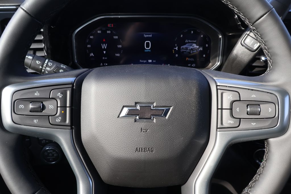 Thumbnail: 2026 Chevrolet Silverado 1500 - 22