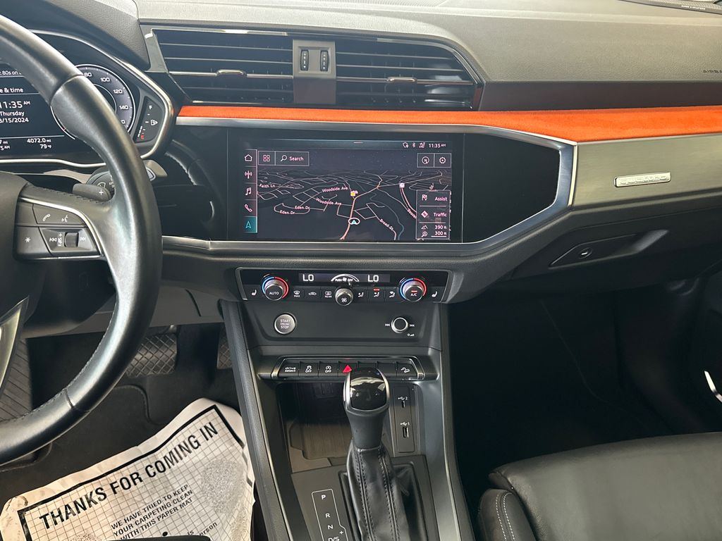 2019 Audi Q3 2.0T Premium Plus 18