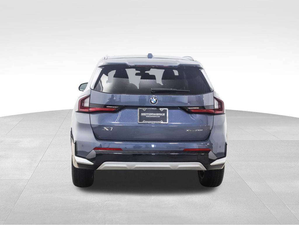 Thumbnail: 2026 BMW X1 - 4