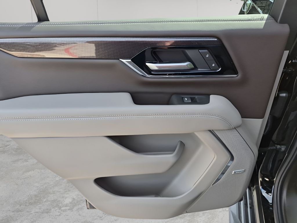 New 2026 Black GMC Elevation image 17