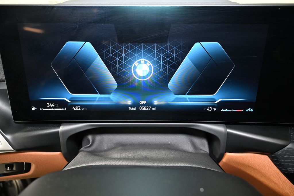 Thumbnail: 2025 BMW 3 Series - 26