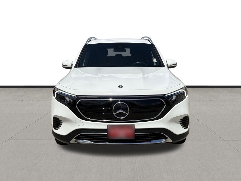 2023 Mercedes-Benz EQB 300 - 1