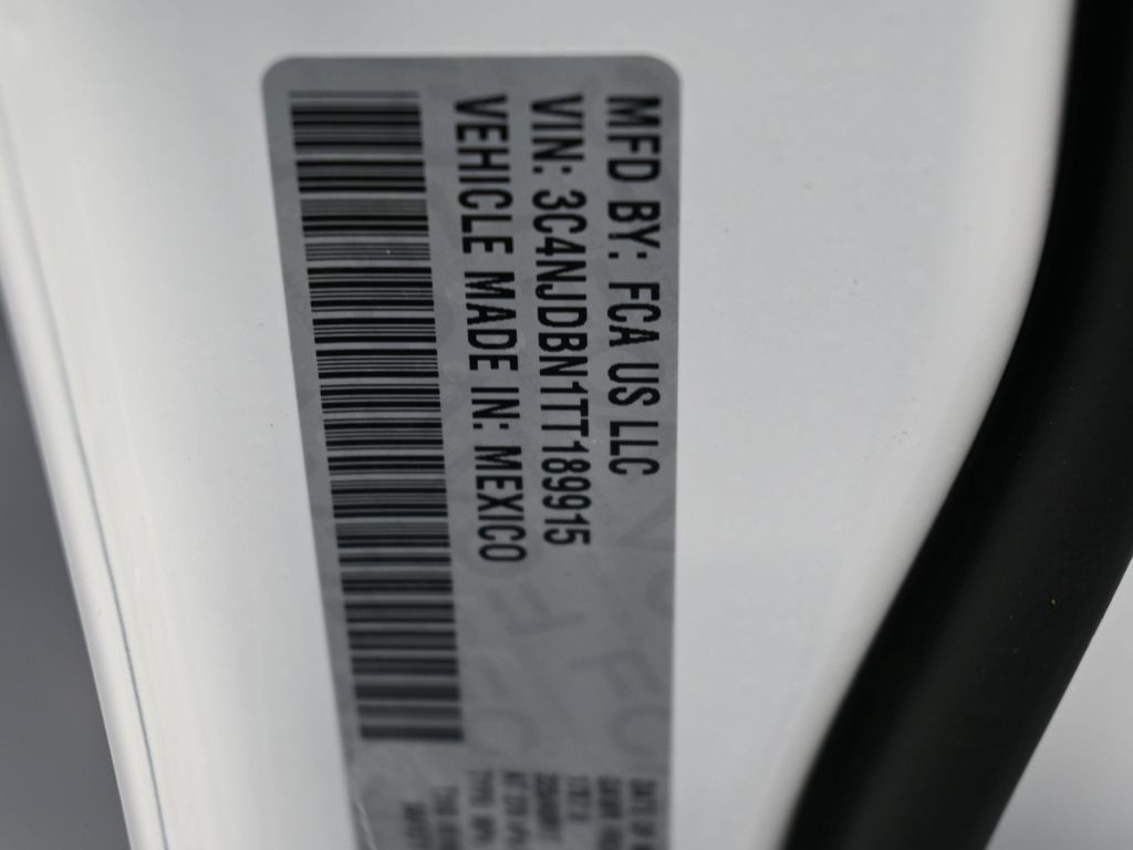 New 2026 Bright White Clearcoat Jeep Latitude image 17