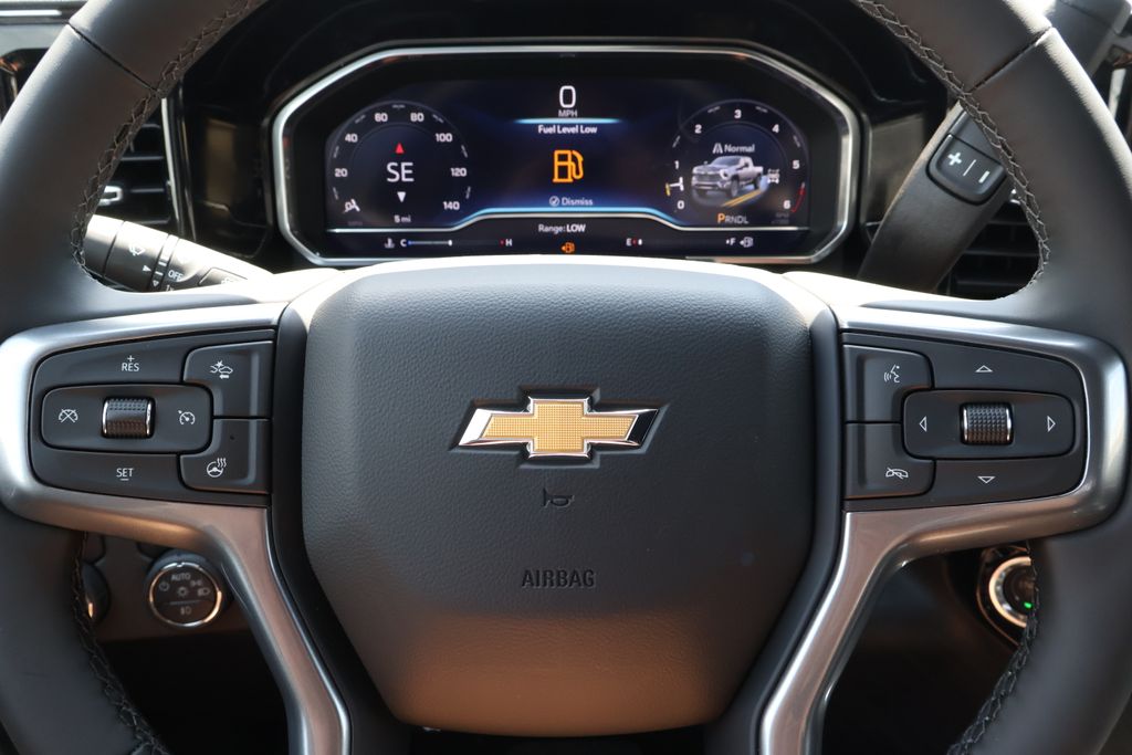Thumbnail: 2025 Chevrolet Silverado 2500 - 21
