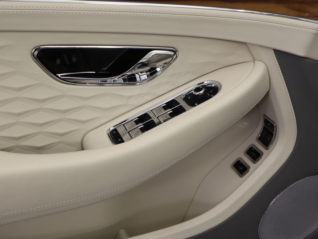 Thumbnail: 2025 Bentley Continental - 31