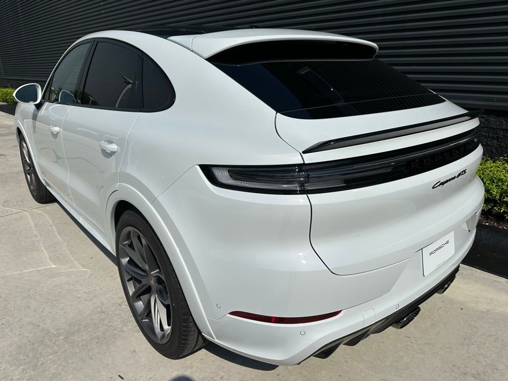Thumbnail: 2026 Porsche  - 3