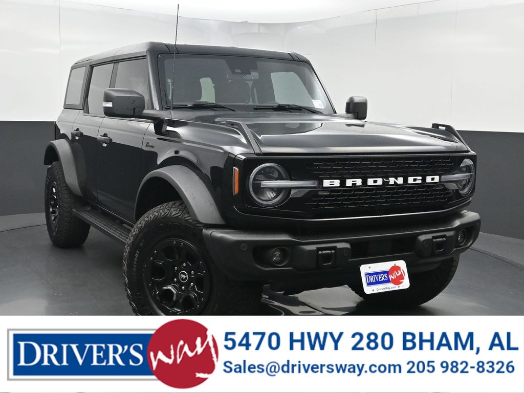  2023 Ford Bronco Wildtrak Advanced 4-Door 4WD   