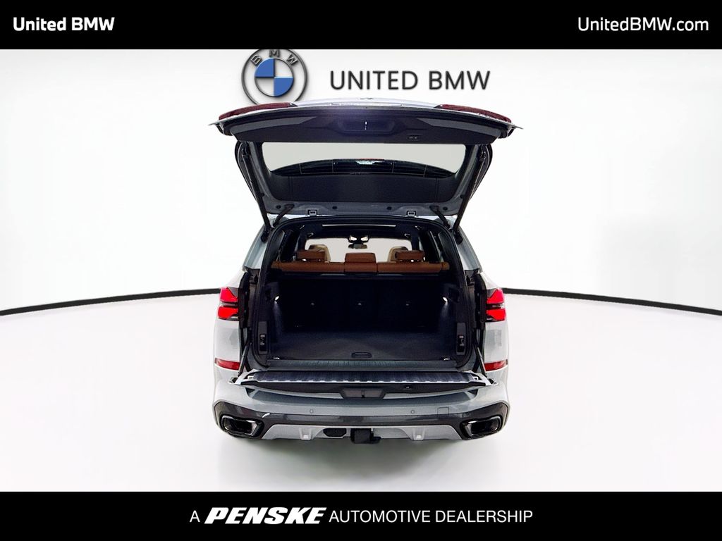 Thumbnail: 2026 BMW X5 - 14