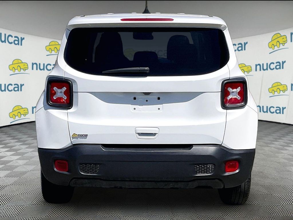 View vehicle photo 5