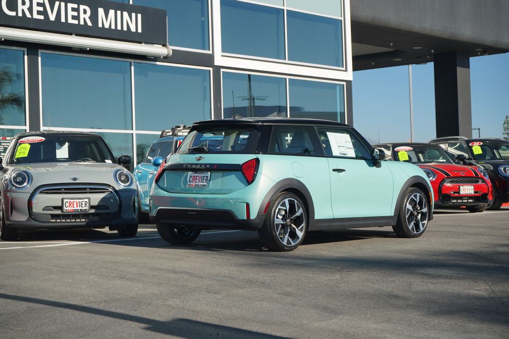 2025 MINI Cooper S  4