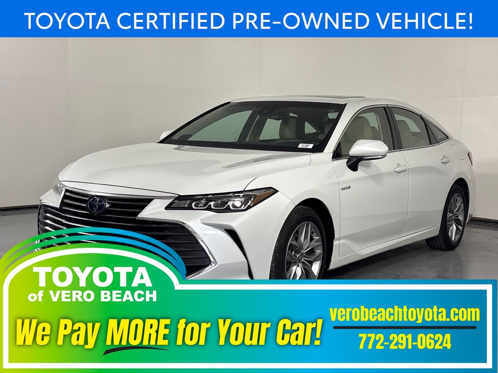 Pearl 2021 Toyota Avalon Hybrid XLE FWD Sedan Front-Wheel Drive Continuously Variable Transmission