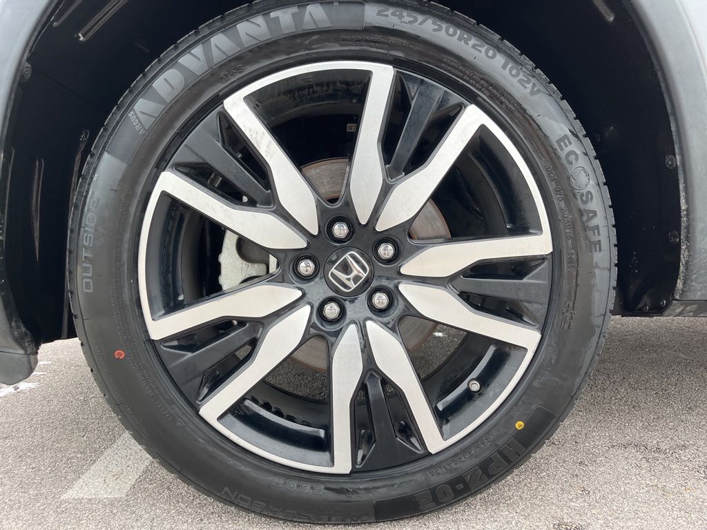 Thumbnail: 2019 Honda Pilot - 13