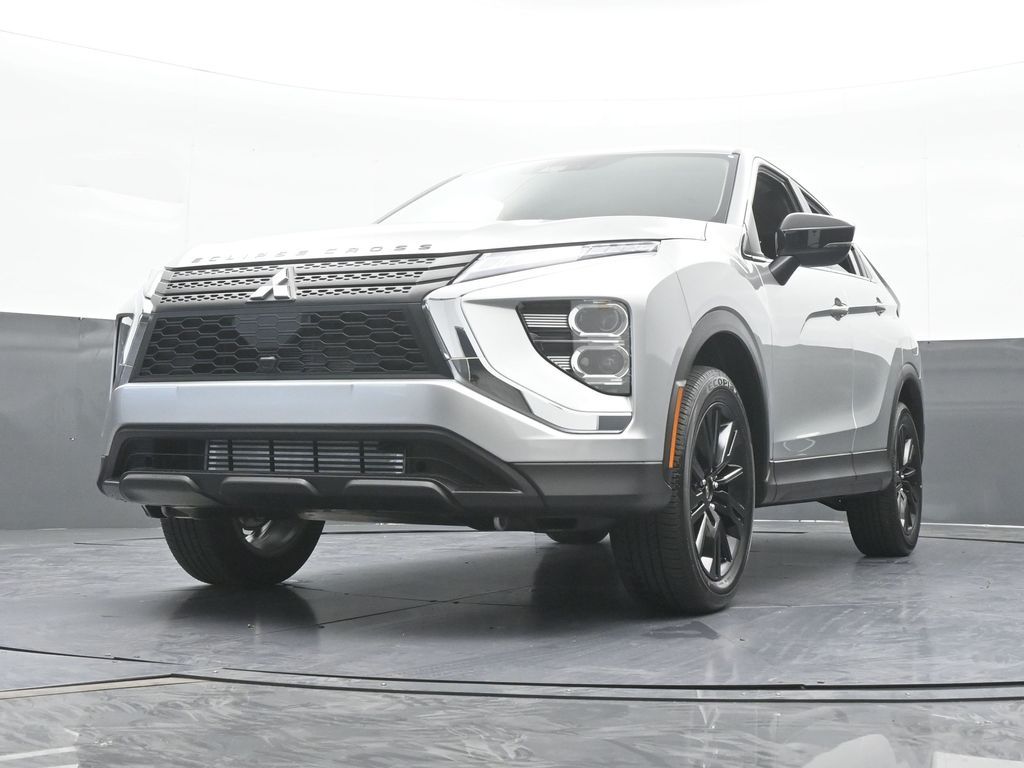 New 2026 Silver Mitsubishi LE image 54