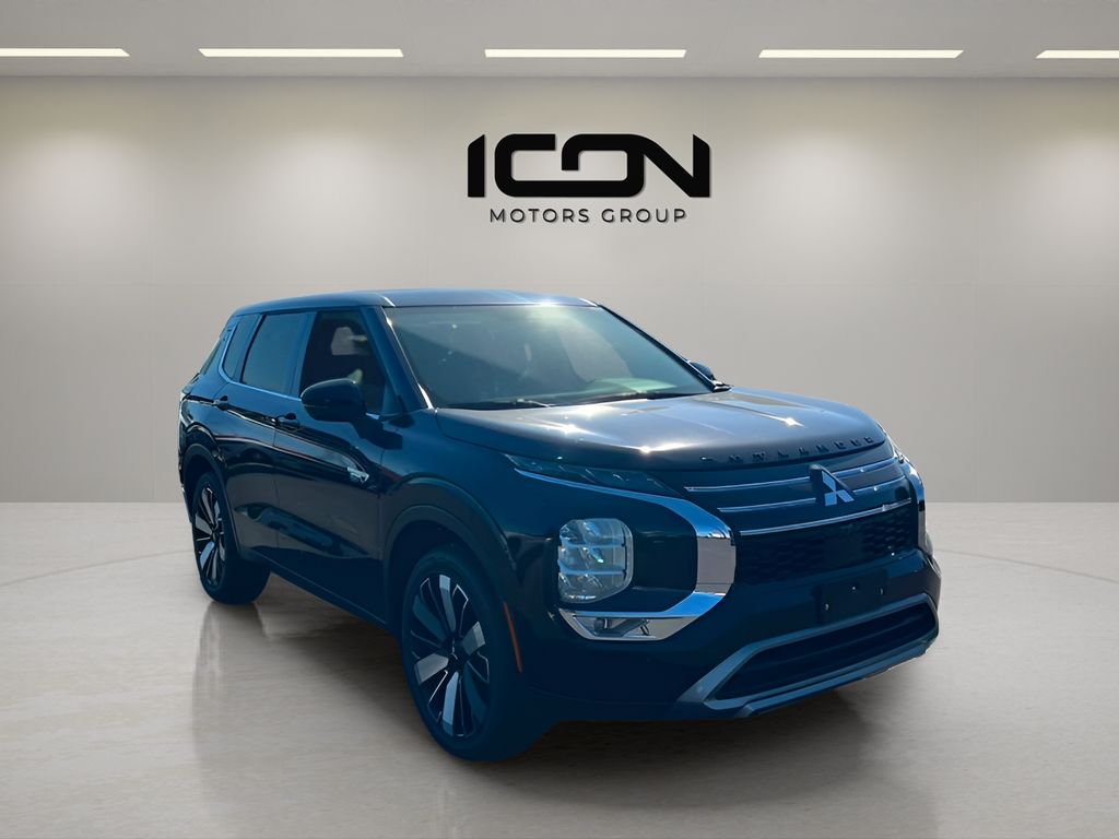 New 2026 Mitsubishi Outlander PHEV SUV