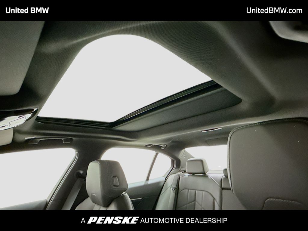 Thumbnail: 2024 BMW 5 Series - 12