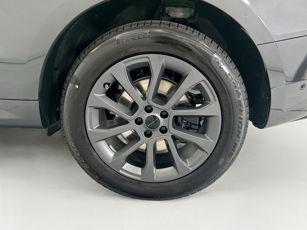 Thumbnail: 2026 Land Rover Range Rover Sport - 30