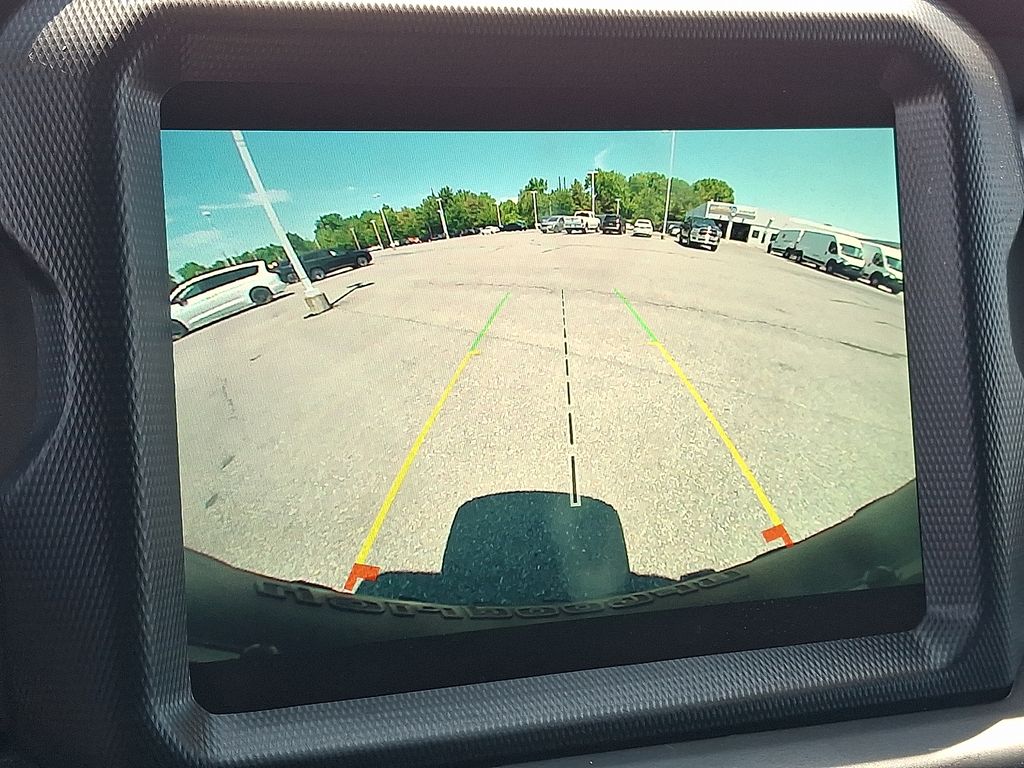 2022 Jeep Wrangler — photo 20
