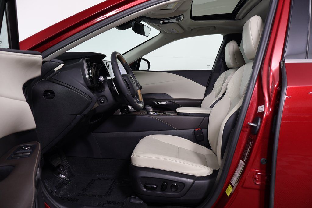 Thumbnail: 2024 Lexus RX - 10