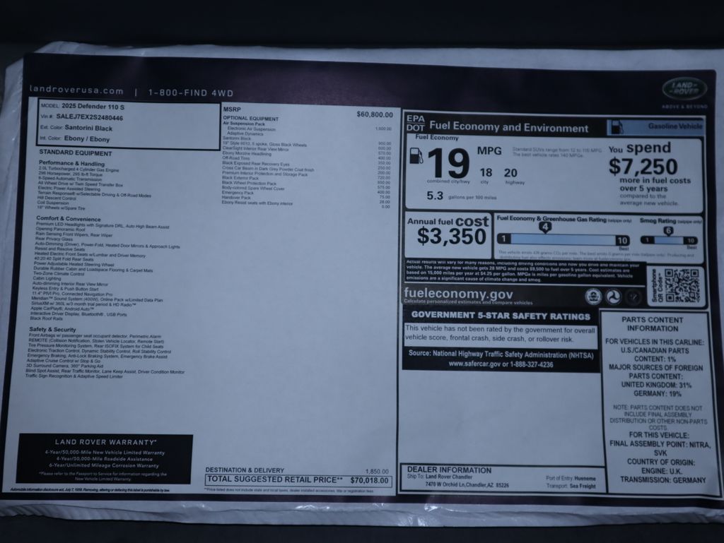 Thumbnail: 2025 Land Rover Defender - 9