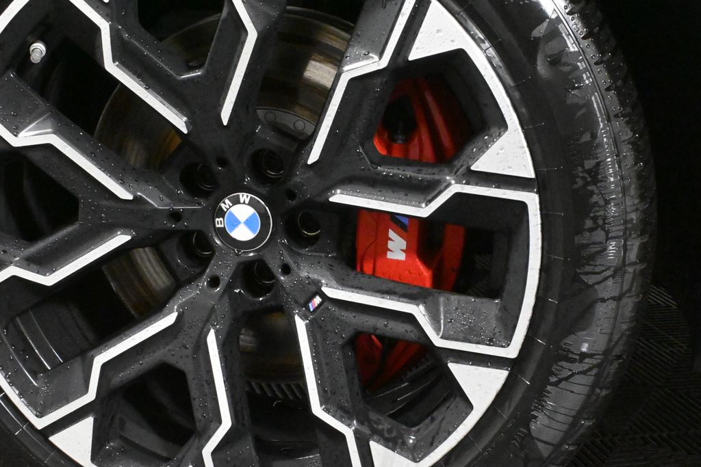 Thumbnail: 2025 BMW X3 - 13