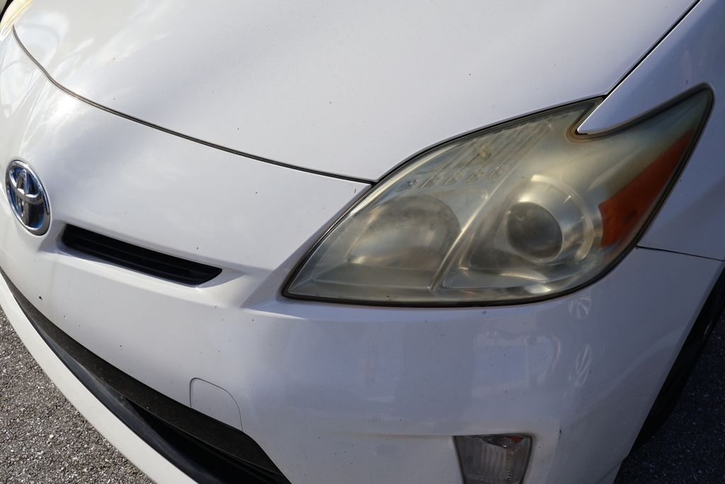 Thumbnail: 2014 Toyota Prius - 3