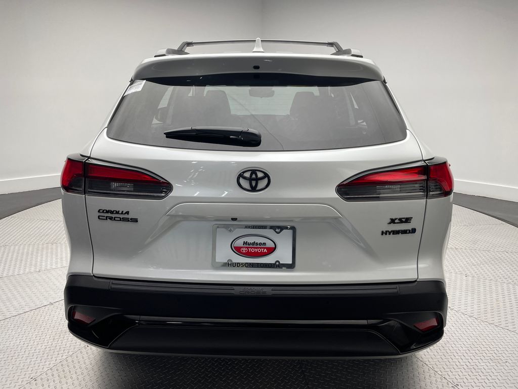 Thumbnail: 2024 Toyota Corolla Cross - 6