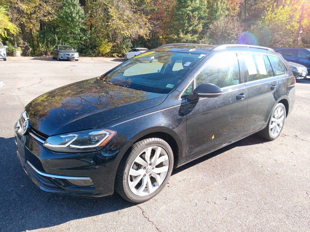 2019 Volkswagen Golf SportWagen SE 2