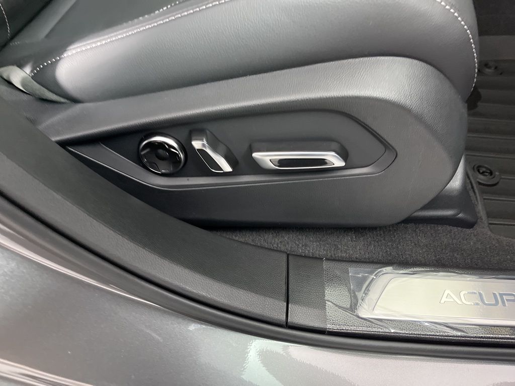 Thumbnail: 2026 Acura RDX - 9