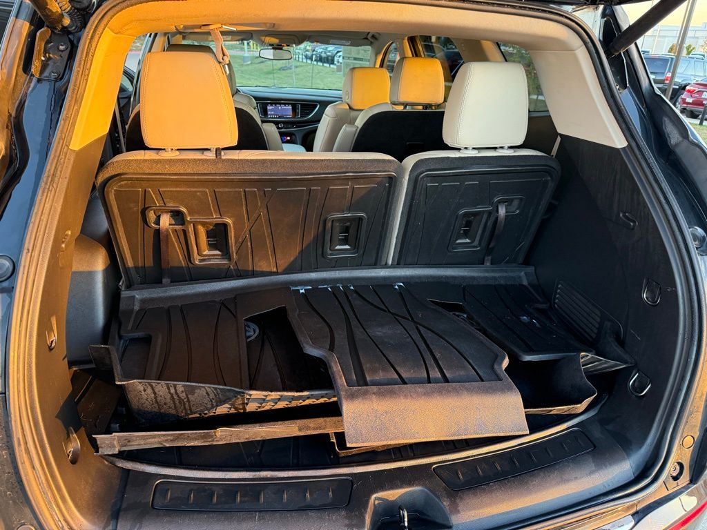 Thumbnail: 2021 Buick Enclave - 25