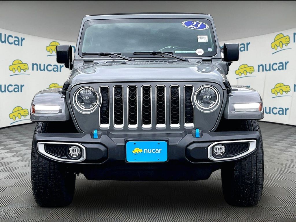 2023 Jeep Wrangler — photo 2