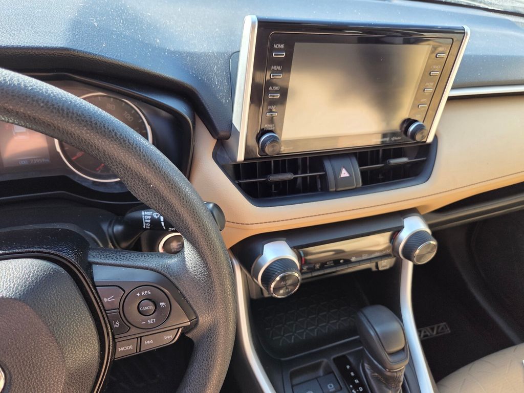 Used 2020 Toyota RAV4 SUV