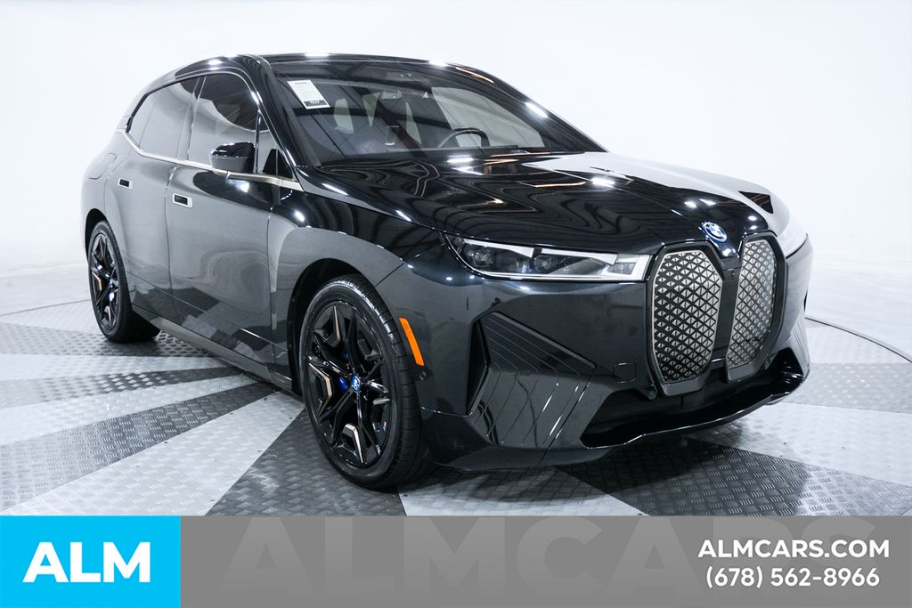 Used 2023 Black BMW M60 image 9