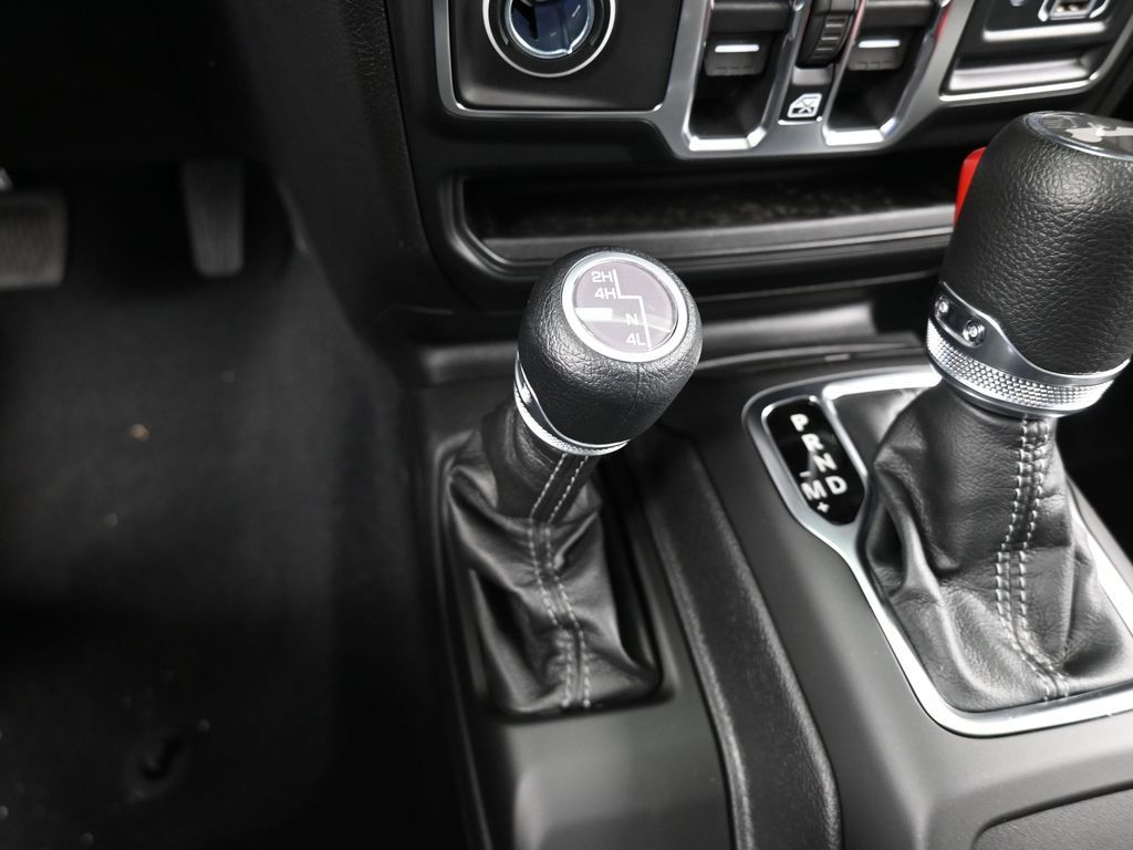 New 2026 Bright White Clearcoat Jeep Sport image 20