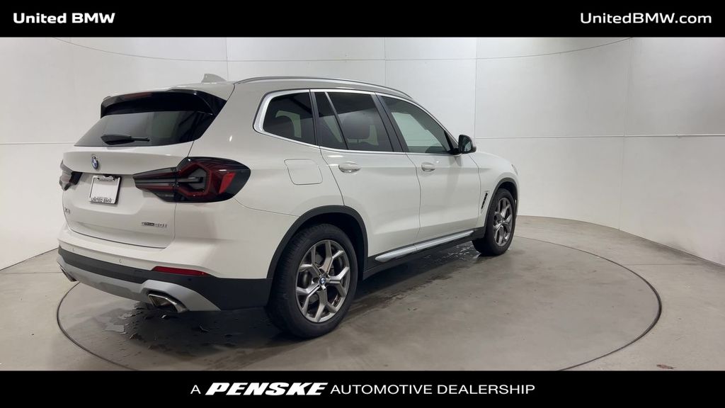 Thumbnail: 2024 BMW X3 - 8