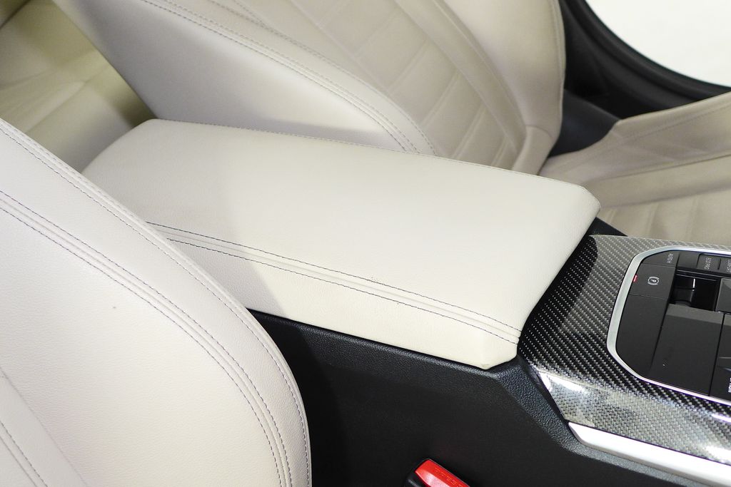 Thumbnail: 2023 BMW i4 - 16