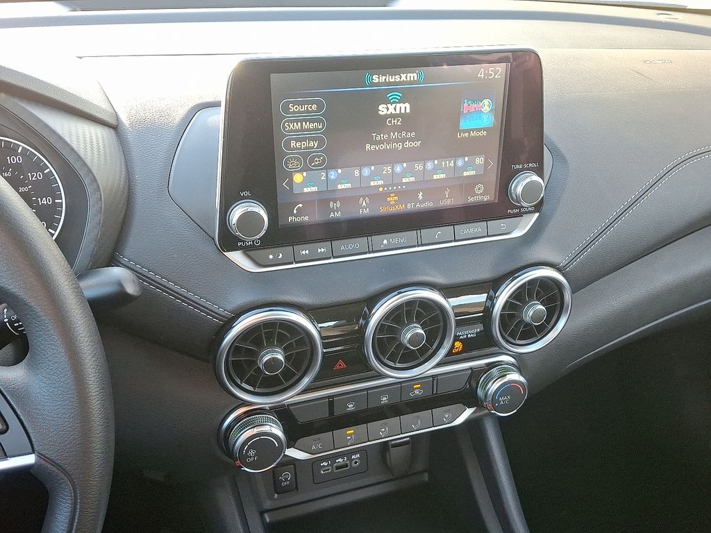 Thumbnail: 2025 Nissan Sentra - 8