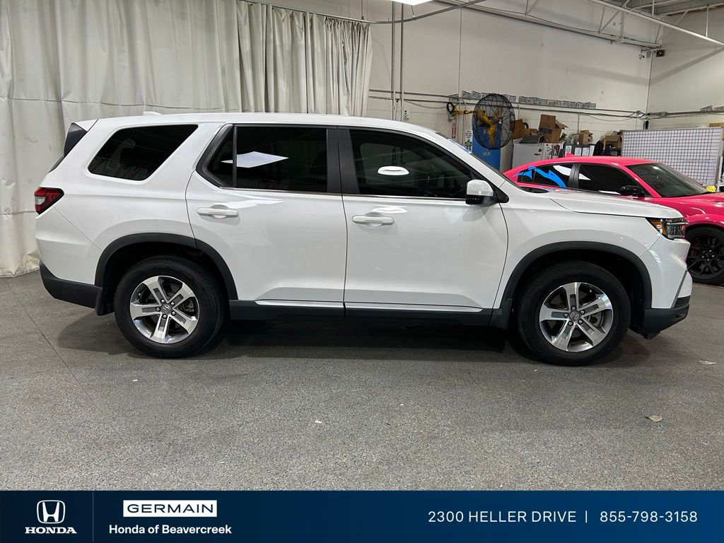 Certified Used 2023 White Honda EX-L image 9