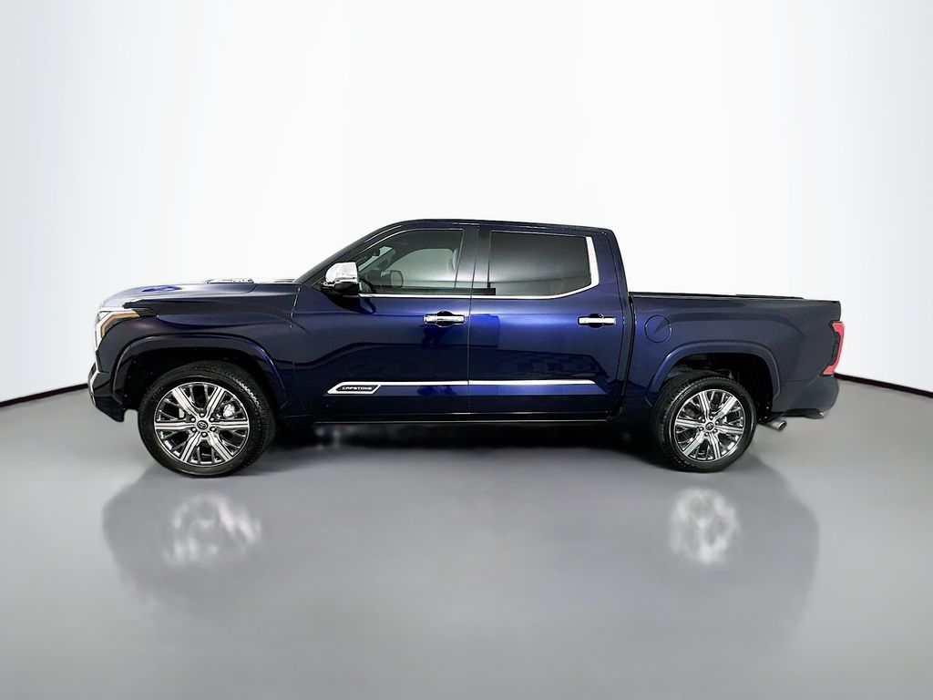 Thumbnail: 2023 Toyota Tundra - 8