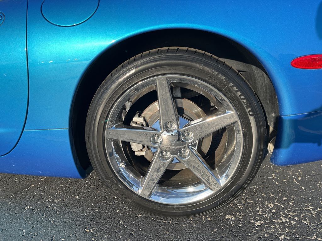 1998 Chevrolet Corvette Base photo 13