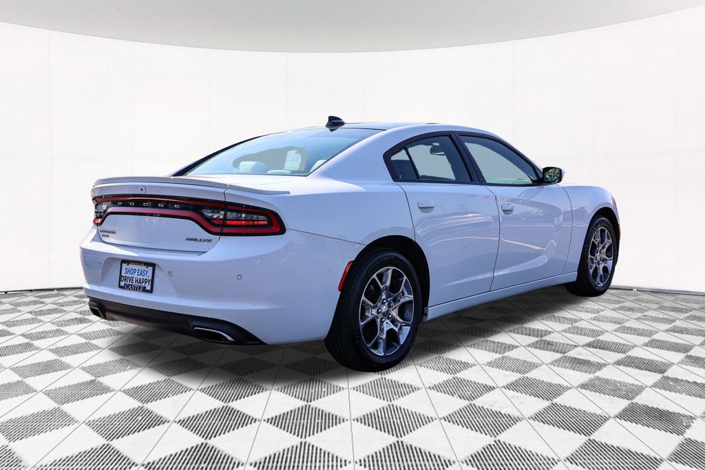 2015 Dodge Charger SXT 9