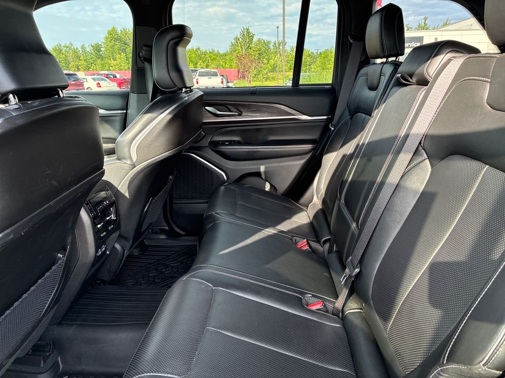2023 Jeep Grand Cherokee Overland White at South Hills CDJR