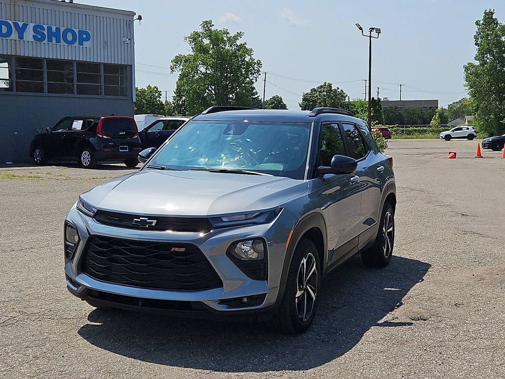 Sterling Gray Metallic 2023 Chevrolet Trailblazer SUV / Crossover Four-Wheel Drive 9-Speed Automatic